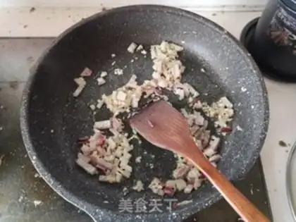 Make Garlic shrimp pasta step 2