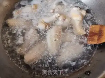 Make Beer chicken wings step 1