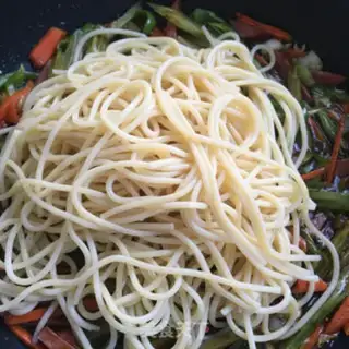 Make Pepper peppers, pasta step 10