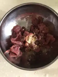 Make Beef rolls, black and white step 0