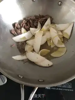 Make Beef rolls, black and white step 3