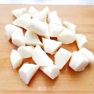 Make Mountain medicine and bone soup step 1
