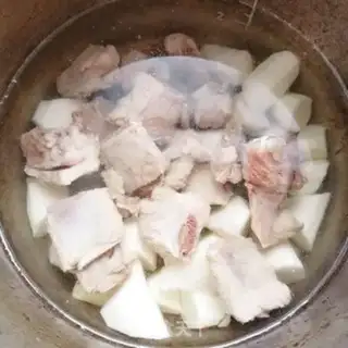 Make Mountain medicine and bone soup step 3
