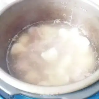 Make Mountain medicine and bone soup step 4