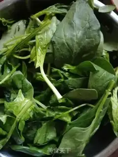 Make Spicy spinach step 0