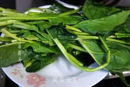 Make Hot noodles step 1