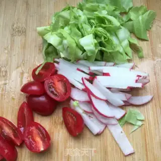 Make A sip of chicken double-fried salad step 11