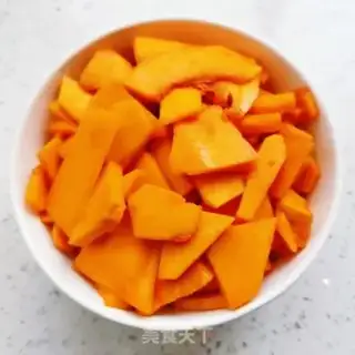Make Pumpkin rolls step 0