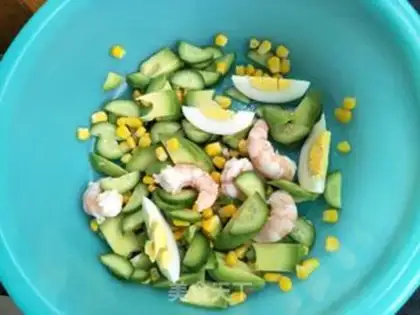 Make Cream shrimp salad step 7
