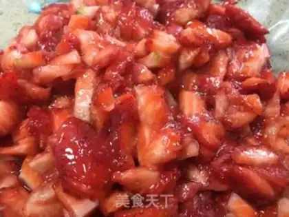 Make Strawberry sauce step 2