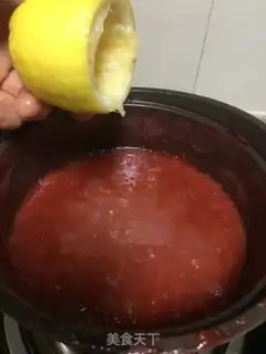 Make Strawberry sauce step 5
