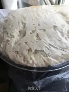 Make The rice onion roll step 4