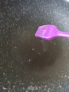 Make The rice onion roll step 16