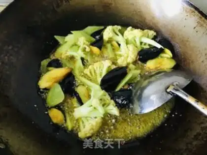 Make Dry pots and vegetables step 1