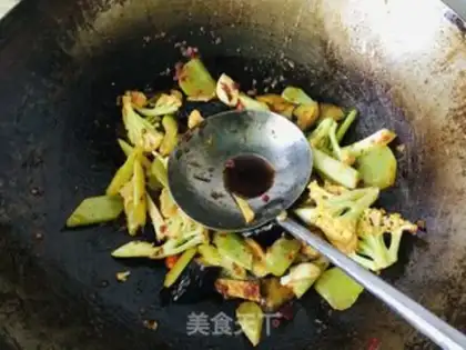 Make Dry pots and vegetables step 7
