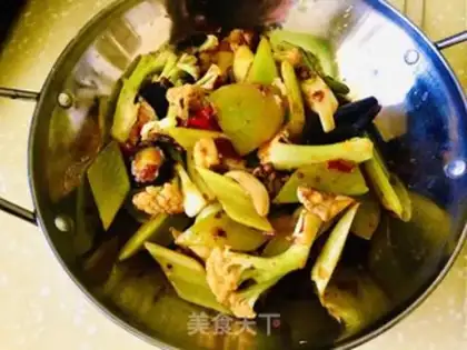 Make Dry pots and vegetables step 8