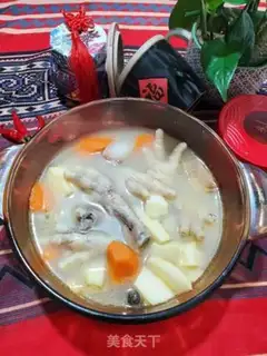 Make Chicken claw carrot soup step 6