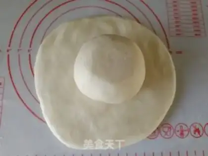 Make Fresh meat mooncake step 8