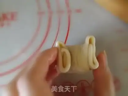 Make Fresh meat mooncake step 14