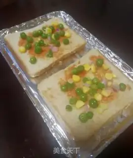 Make Mini Weenie Pizza step 2