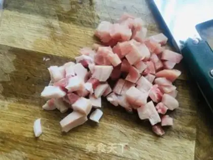 Make Rhodish and fried meat step 1
