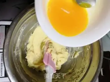 Make A pound cake of clot nuts step 5