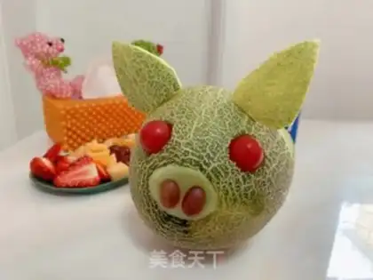 Make Piggy fruit salad step 5