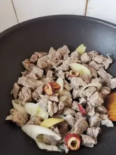 Make Curry potato beef step 4
