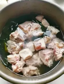 Make Sea laced ribs soup step 4