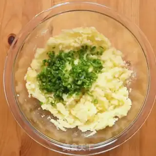 Make Froggyballs step 7