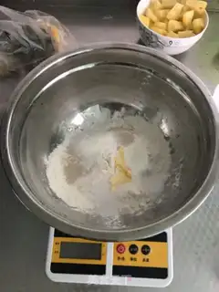 Make Fruit pizza step 0