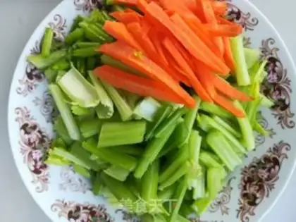 Make Celery powder step 1