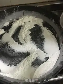 Make Mango Snowmen step 5