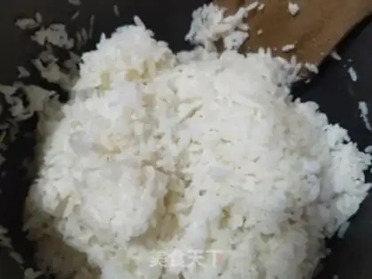 Make Shrimp rice step 1
