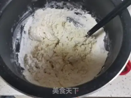 Make caterpillar bread step 0