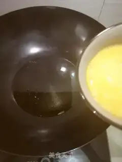 Make Fried eggs step 2