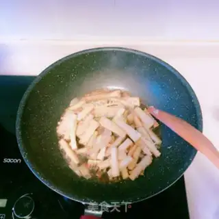 Make Wing Chun Wing step 5