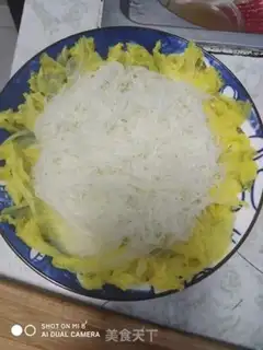 Make Garlic fan dolls step 4