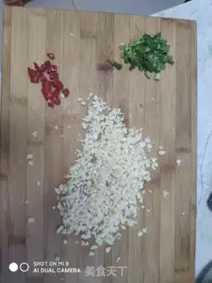 Make Garlic fan dolls step 5