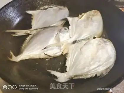 Make Red-burned minnow step 1