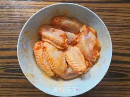 Make Hot chicken wings step 0
