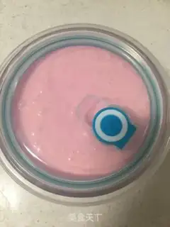Make Strawberry milk ice cream step 5
