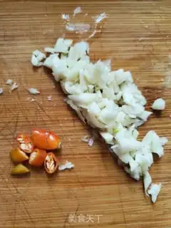 Make Grind of garlic step 4