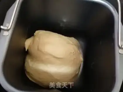 Make A thousand layers of red sugar step 1