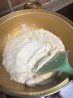Make Cow Rolling Sugar step 2