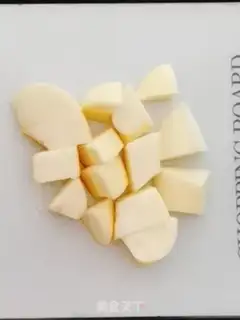 Make Apple Mountain sweet soup step 0