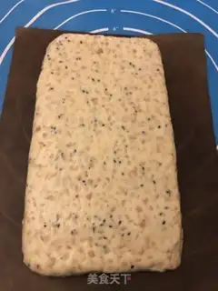 Make Cow Rolling Sugar step 5
