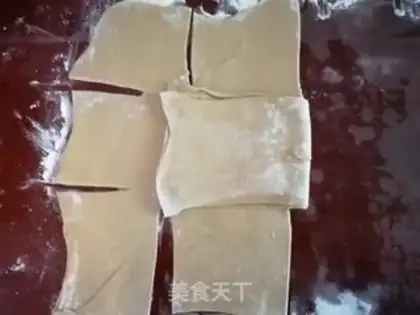 Make A thousand layers of red sugar step 6
