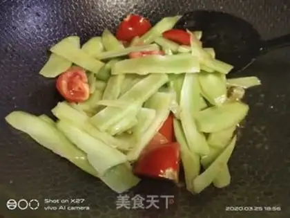 Make Tomatoes step 1