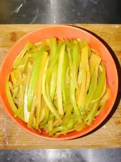 Make Pelican celery with potatoes step 6